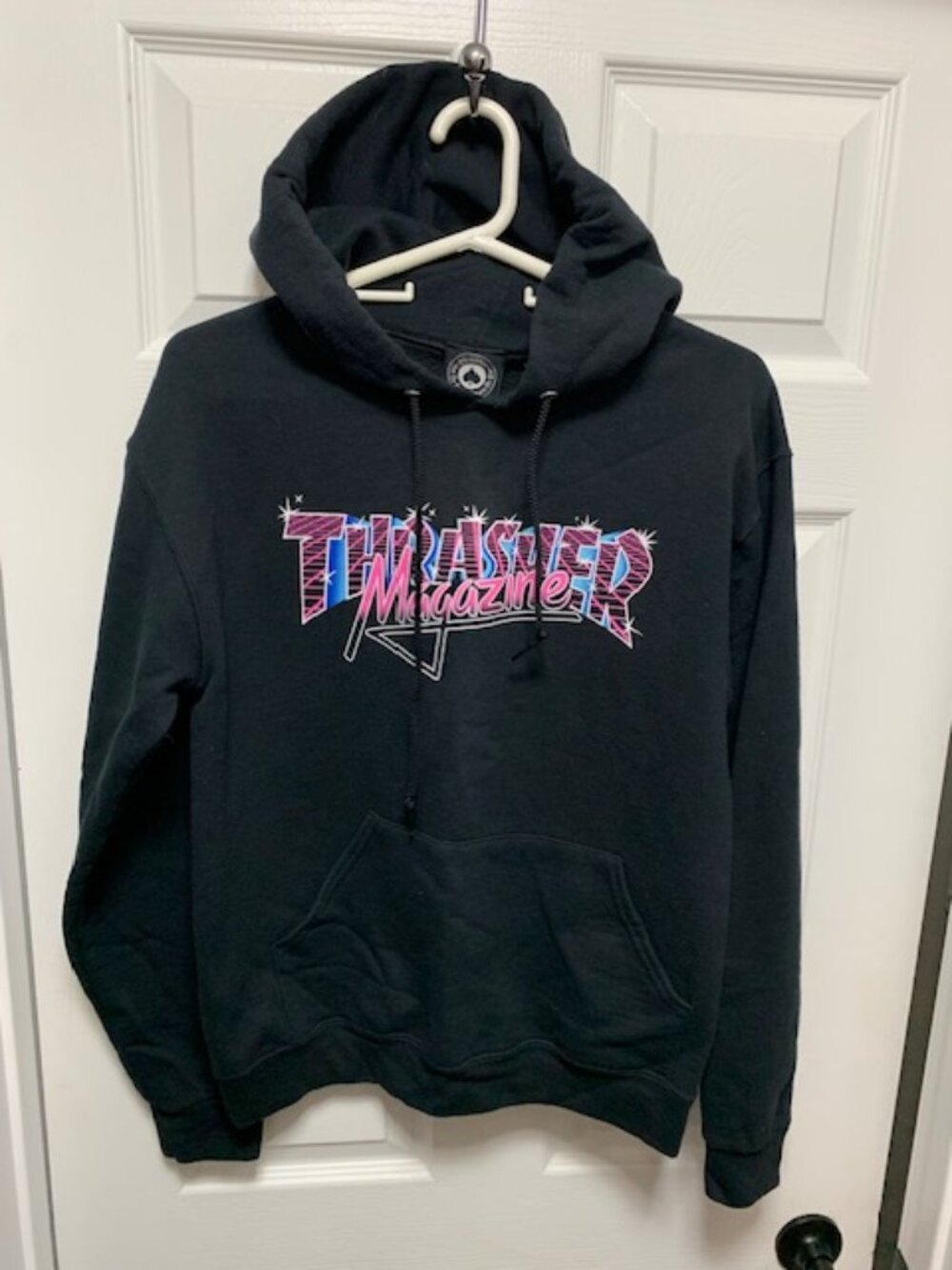 WOMENS THRASHER MAGAZINE HOODIE -(SMALL)